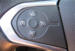 2021 Chevrolet Traverse - Image 41