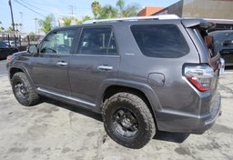 2018 Toyota 4Runner - Image 9