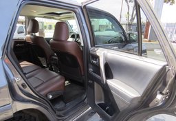 2018 Toyota 4Runner - Image 28