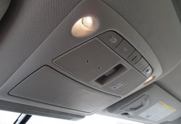 2016 Infiniti Q50 - Image 40