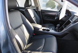 2016 Infiniti Q50 - Image 27