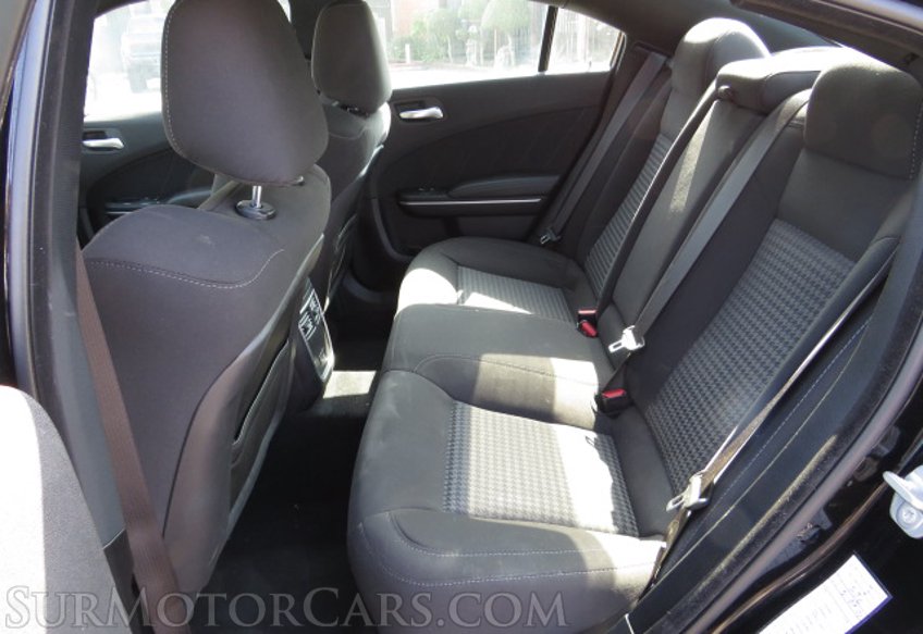 2021 Dodge Charger - Image 29