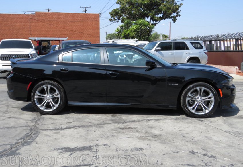 2021 Dodge Charger - Image 11