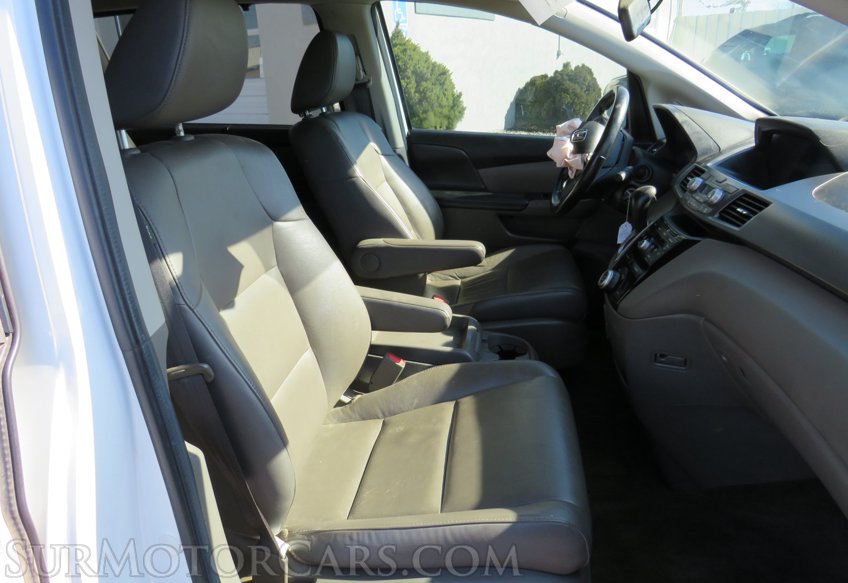 2013 Honda Odyssey - Image 25