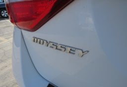2013 Honda Odyssey - Image 18