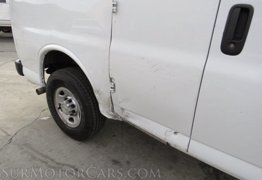 2018 Chevrolet Express Cargo Van - Image 11