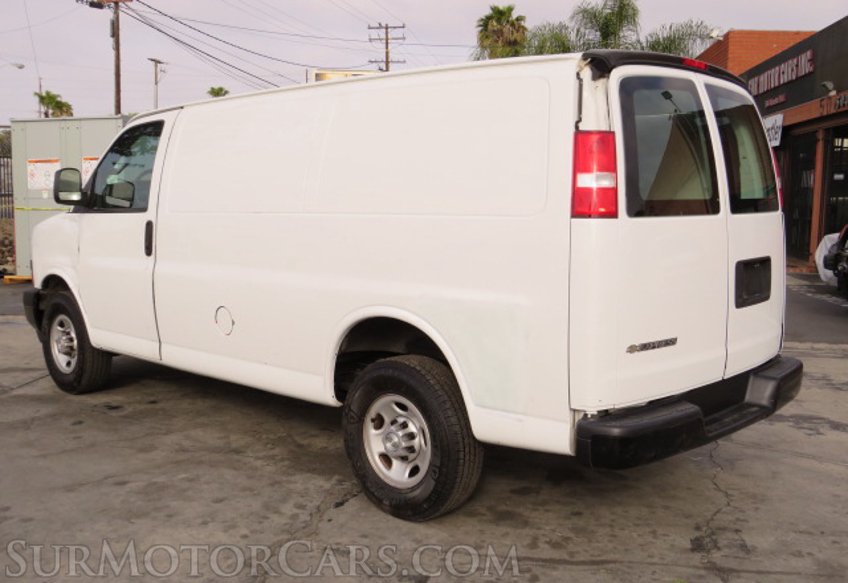 2018 Chevrolet Express Cargo Van - Image 8