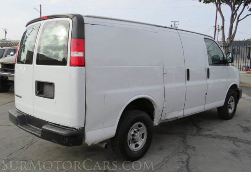 2018 Chevrolet Express Cargo Van - Image 7