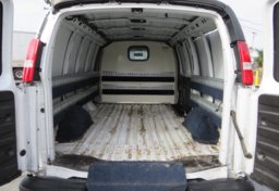 2018 Chevrolet Express Cargo Van - Image 27