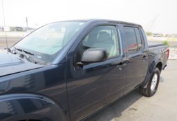 2019 Nissan Frontier - Image 16