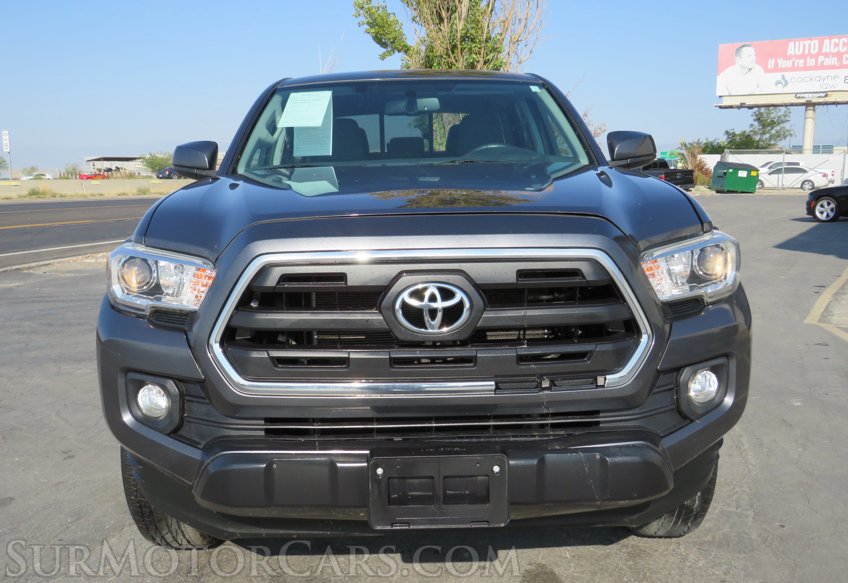 2017 Toyota Tacoma - Image 11