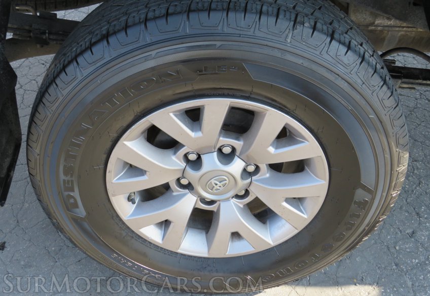 2017 Toyota Tacoma - Image 44