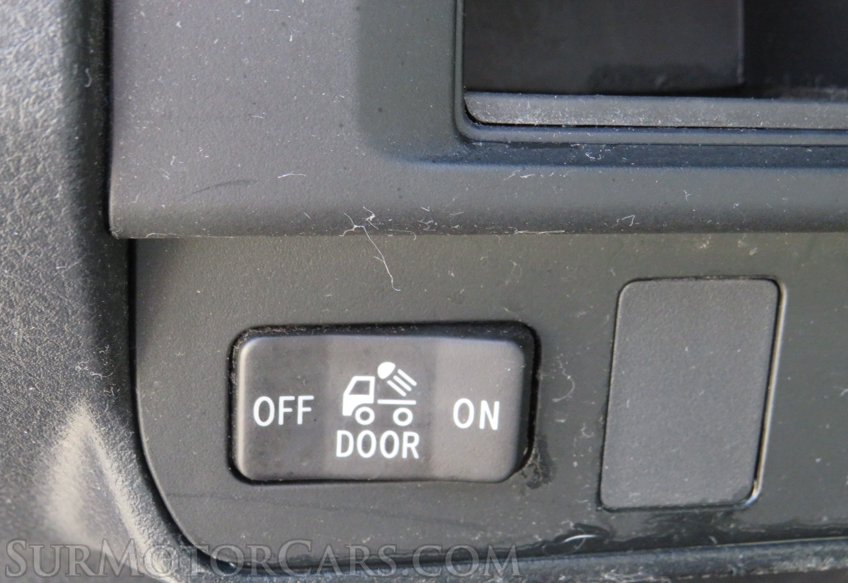 2017 Toyota Tacoma - Image 41