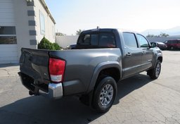 2017 Toyota Tacoma - Image 7