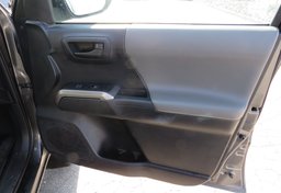 2017 Toyota Tacoma - Image 43