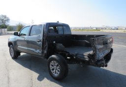 2017 Toyota Tacoma - Image 5