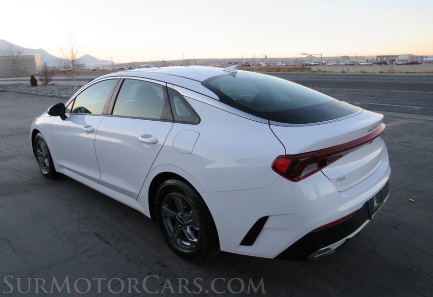 2022 Kia K5 - Image 8