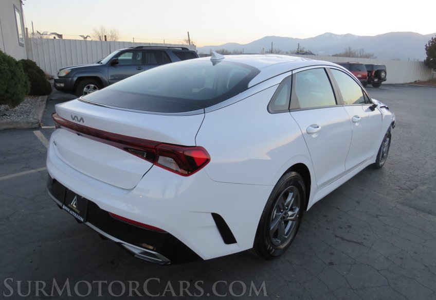 2022 Kia K5 - Image 5