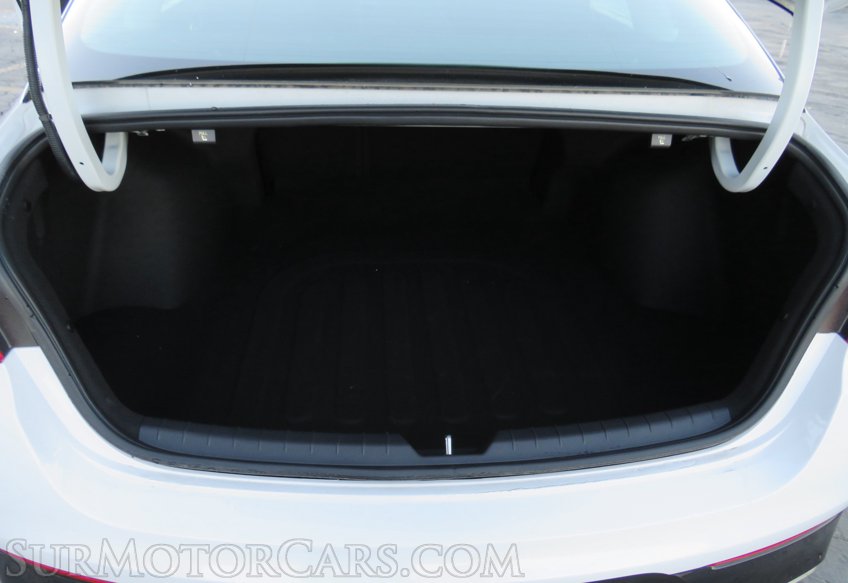 2022 Kia K5 - Image 30