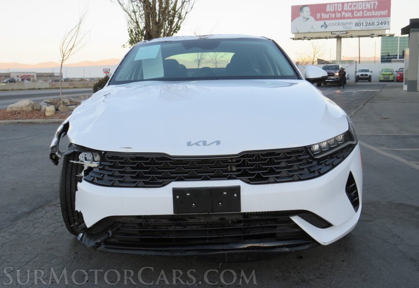 2022 Kia K5 - Image 10