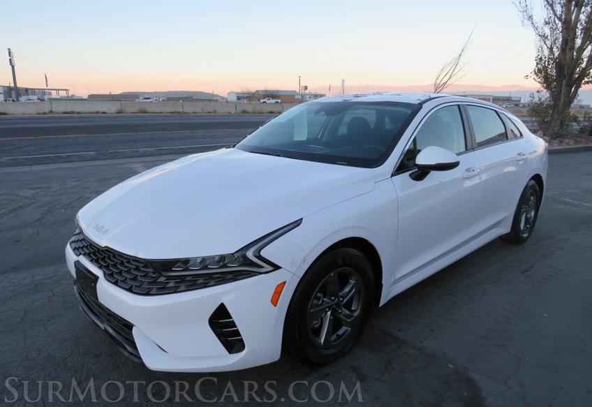 2022 Kia K5 - Image 4