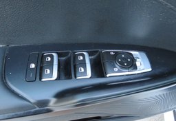 2022 Kia K5 - Image 44