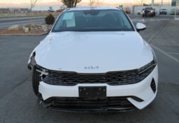 2022 Kia K5 - Image 9