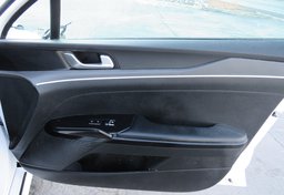 2022 Kia K5 - Image 45