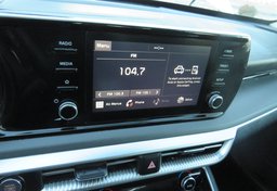 2022 Kia K5 - Image 35