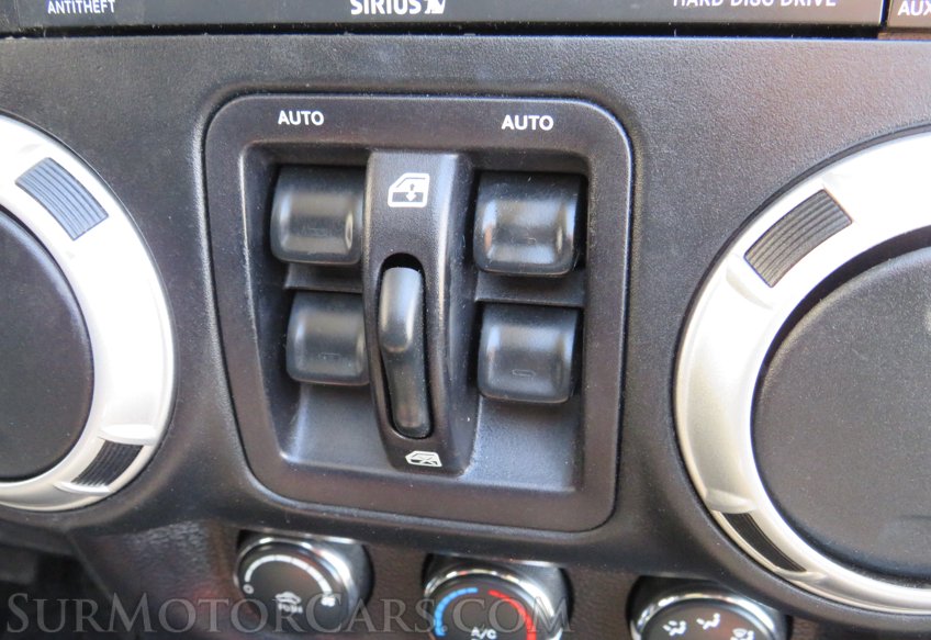 2015 Jeep Wrangler Unlimited - Image 33