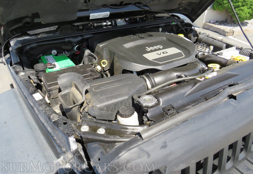 2015 Jeep Wrangler Unlimited - Image 45