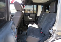 2015 Jeep Wrangler Unlimited - Image 24