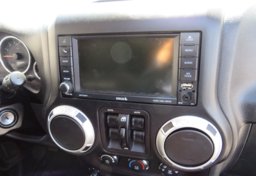 2015 Jeep Wrangler Unlimited - Image 32