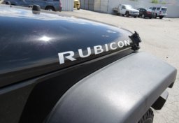 2015 Jeep Wrangler Unlimited - Image 17