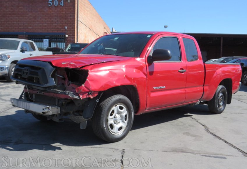 2014 Toyota Tacoma - Image 4