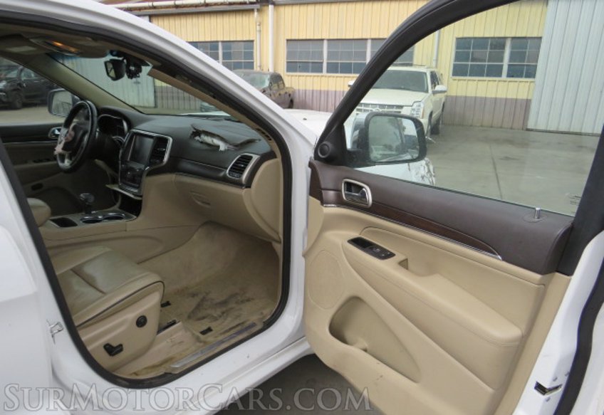 2015 Jeep Grand Cherokee - Image 21