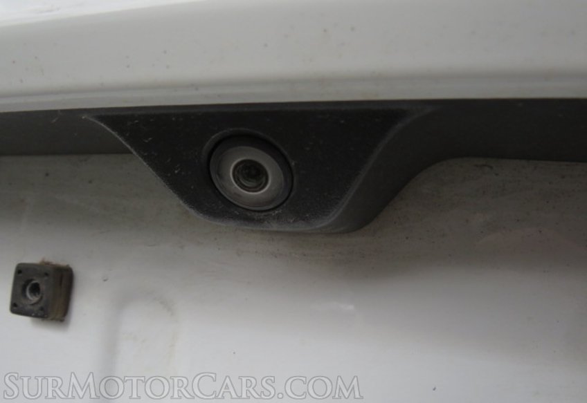 2015 Jeep Grand Cherokee - Image 17