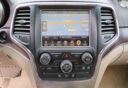 2015 Jeep Grand Cherokee - Image 44