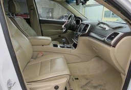 2015 Jeep Grand Cherokee - Image 27