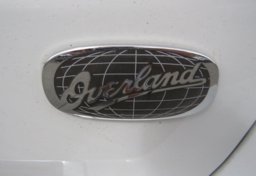 2015 Jeep Grand Cherokee - Image 18