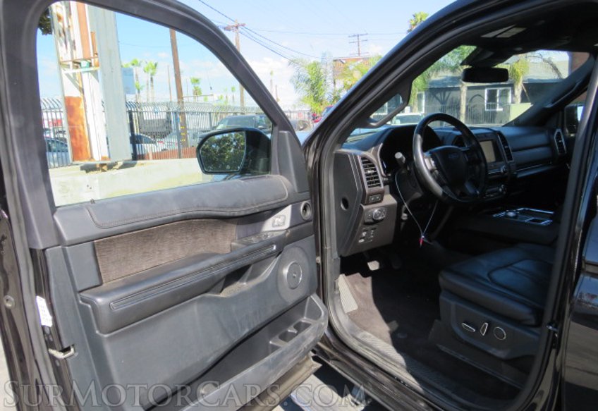 2020 Ford Expedition Max - Image 24