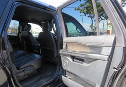 2020 Ford Expedition Max - Image 27