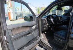 2020 Ford Expedition Max - Image 24