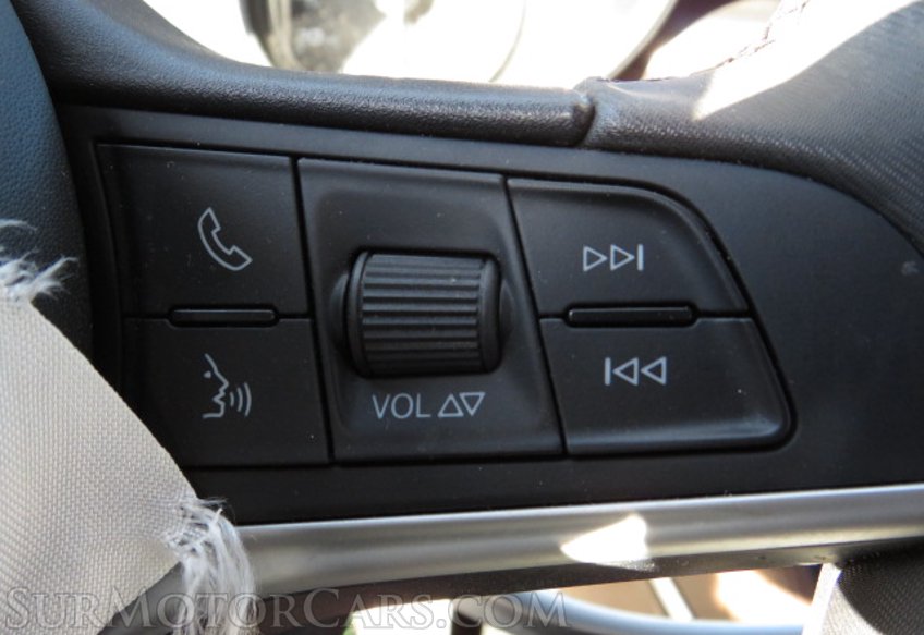 2018 Alfa Romeo Stelvio - Image 34