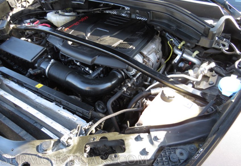 2018 Alfa Romeo Stelvio - Image 55