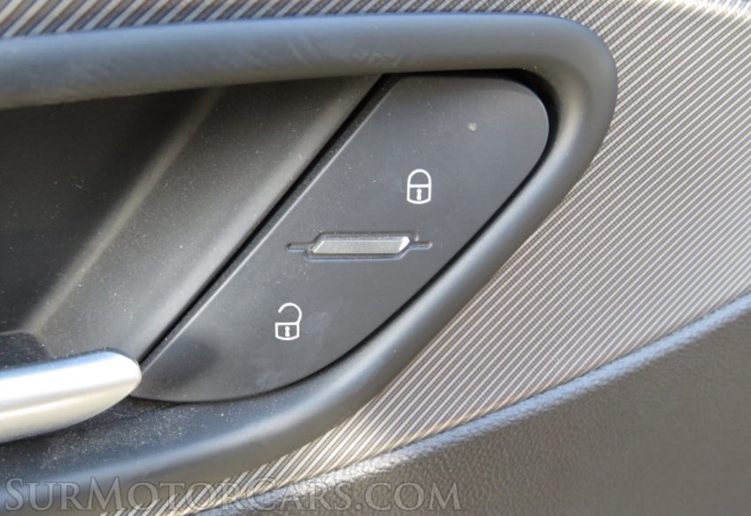 2018 Alfa Romeo Stelvio - Image 41