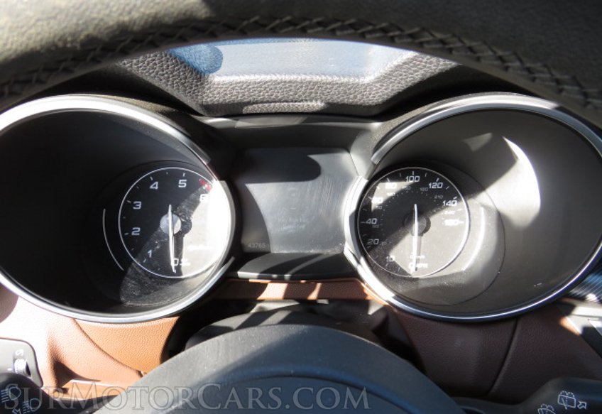 2018 Alfa Romeo Stelvio - Image 33