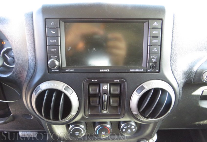 2016 Jeep Wrangler Unlimited - Image 36