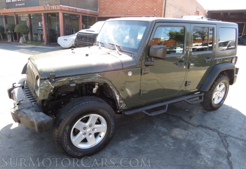 2016 Jeep Wrangler Unlimited - Image 2