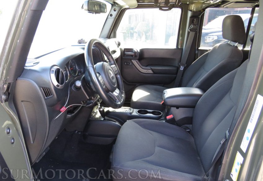 2016 Jeep Wrangler Unlimited - Image 24